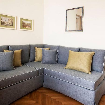 Pagrati Hilton Location Bentzi Family Suite 5 Athen Exterior foto