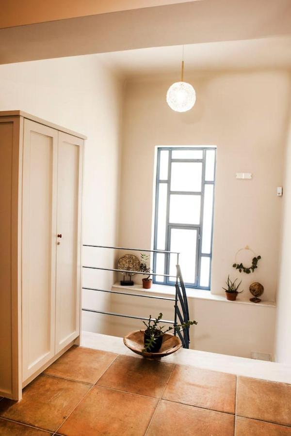 Pagrati Hilton Location Bentzi Family Suite 5 Athen Exterior foto