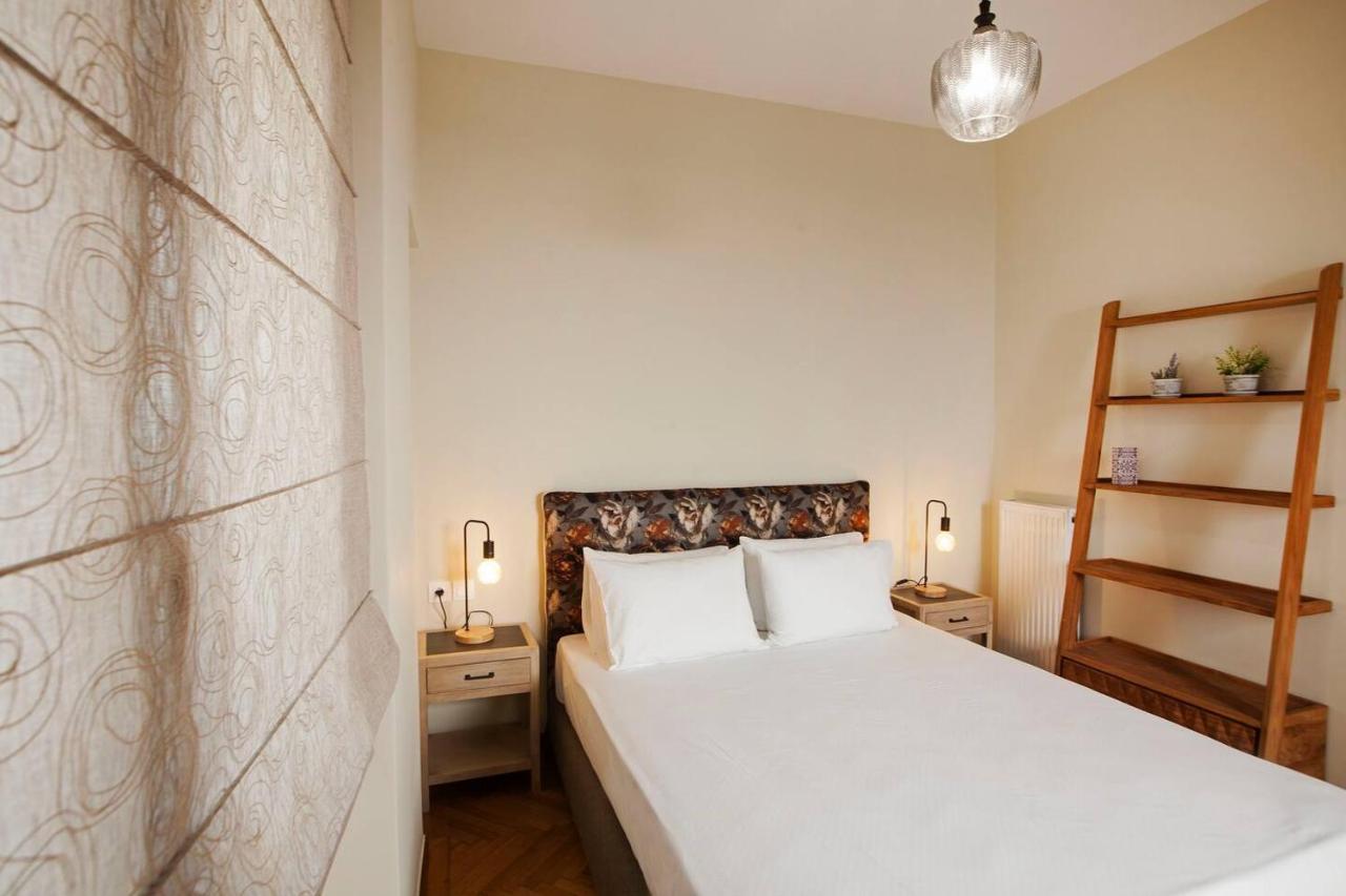 Pagrati Hilton Location Bentzi Family Suite 5 Athen Exterior foto