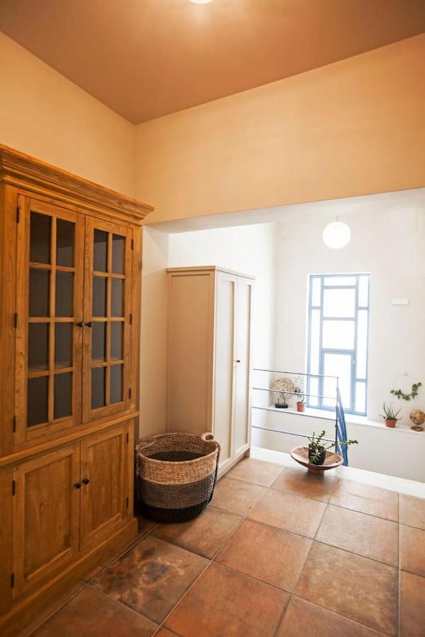 Pagrati Hilton Location Bentzi Family Suite 5 Athen Exterior foto